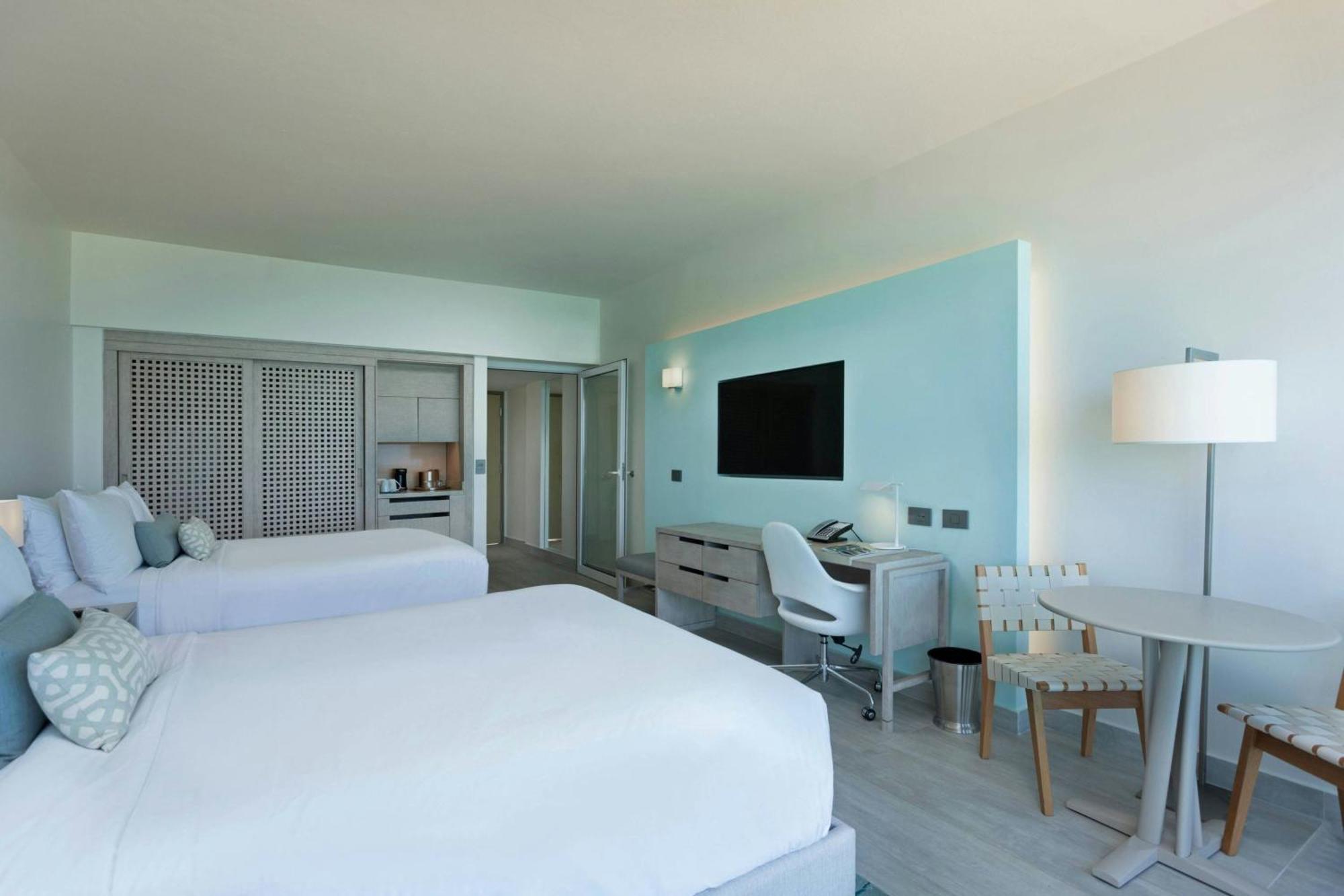Deluxe Double Room Two Double Beds Ocean View,1742696148:JPEG
